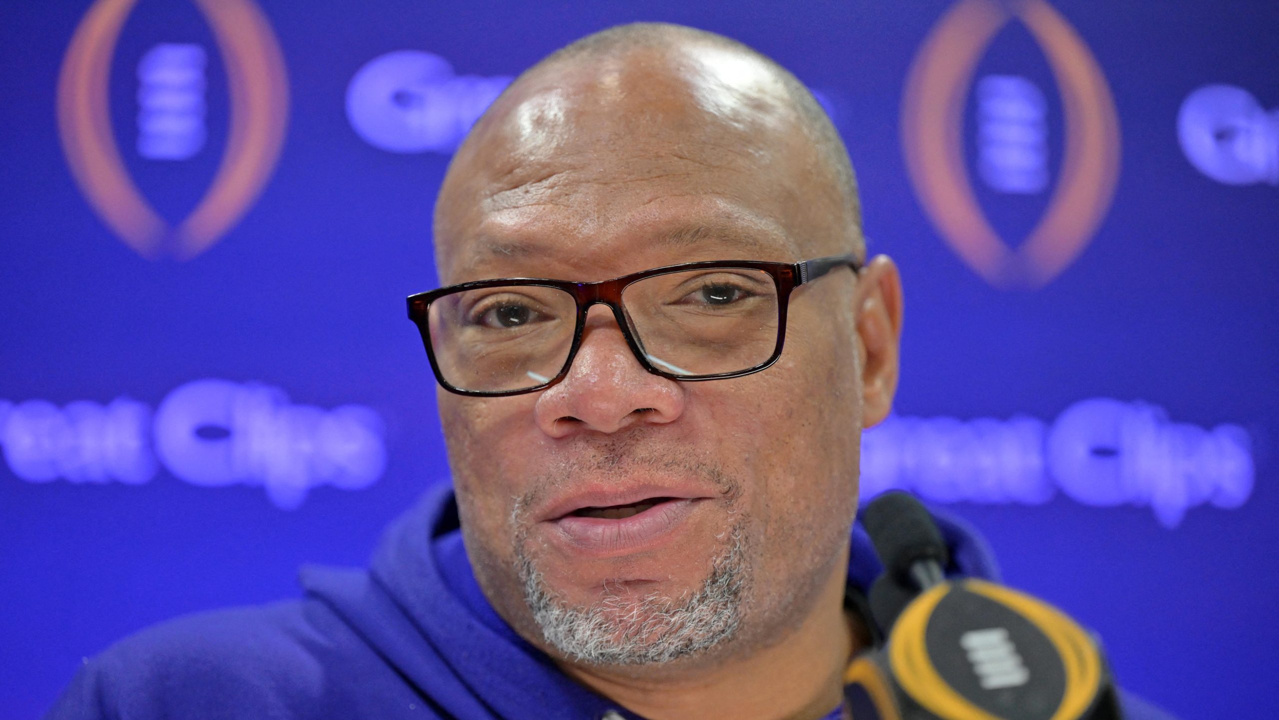 Recently hospitalized Tennessee LB coach William Inge releases statement Recently hospitalized Tennessee LB coach William Inge releases statement