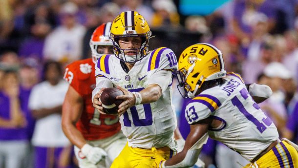 Sam Leavitt runs the offense against Clemson.