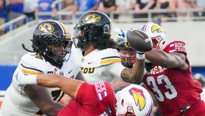 Missouri Tigers QB Austin Simmons.