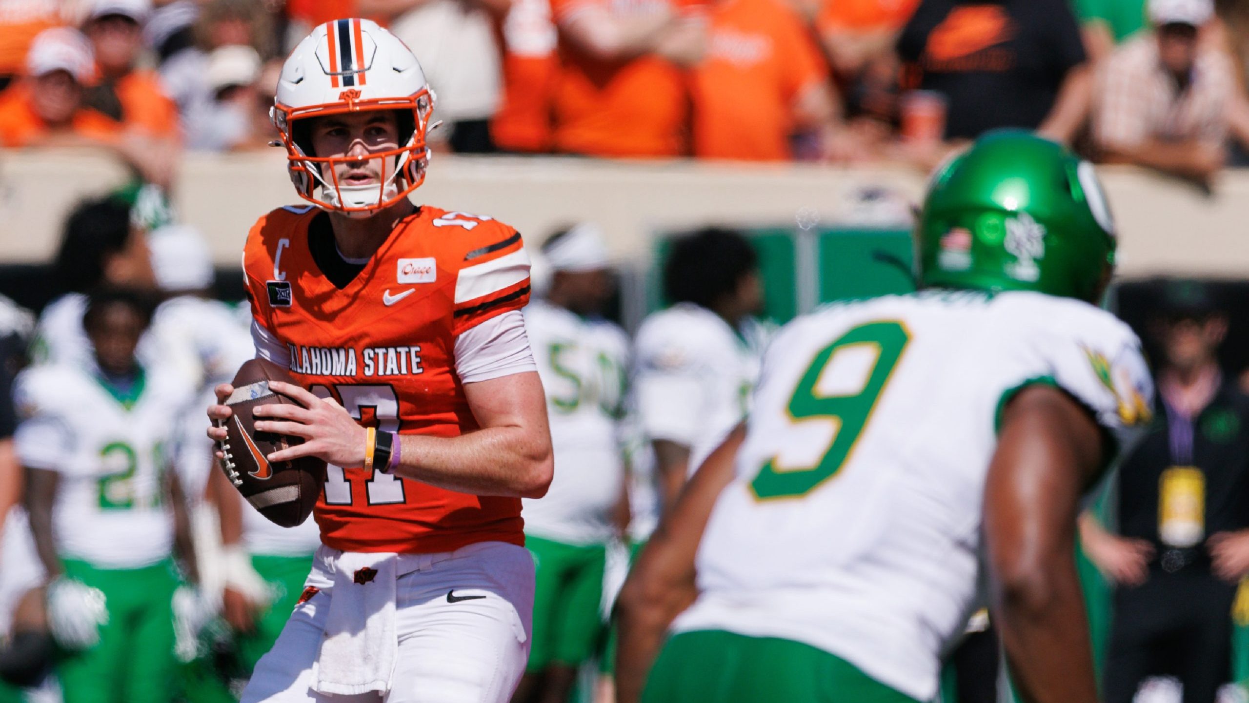 No. 6 Oregon loses to Oklahoma State in stunning upset
