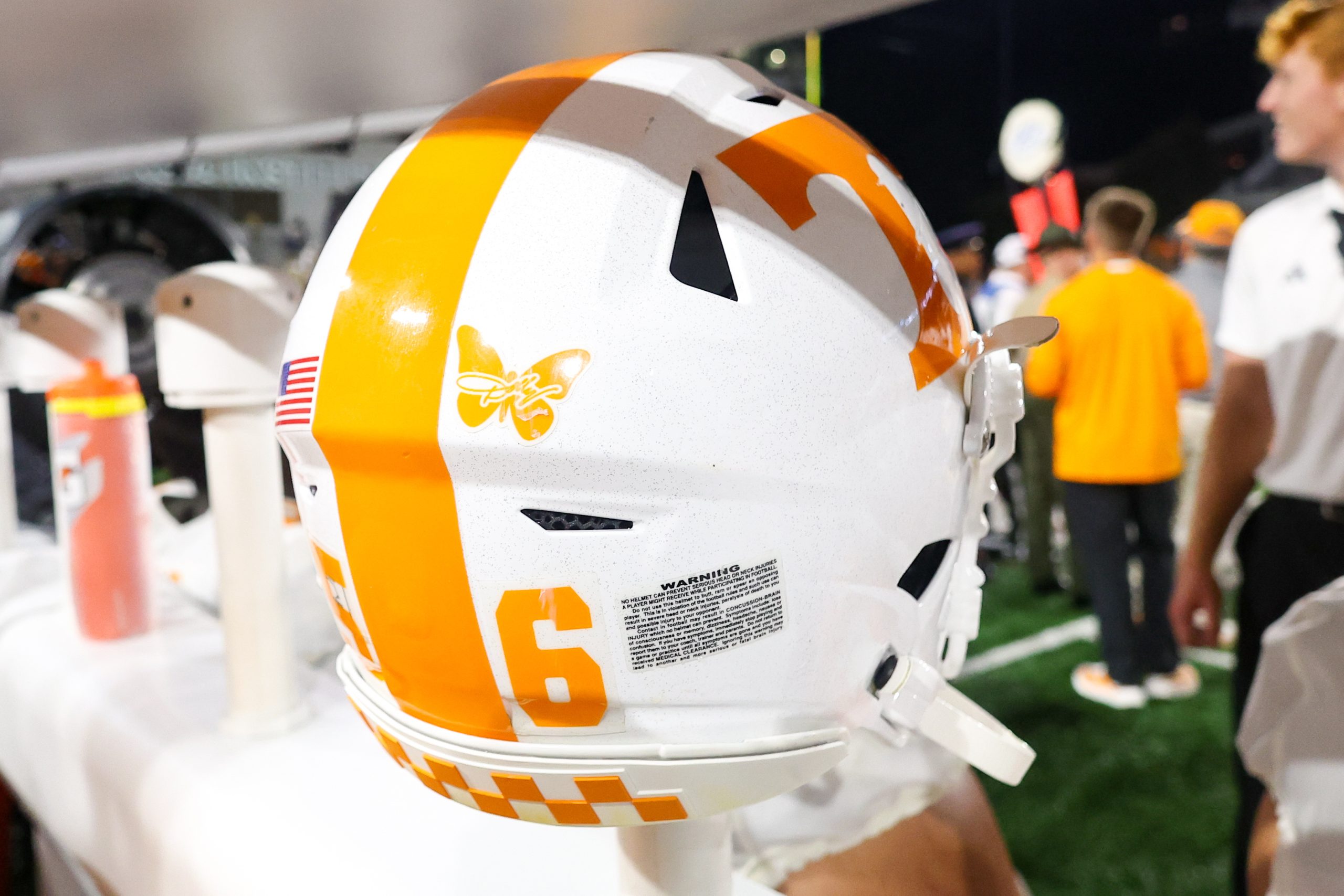 Tennessee standout OL expected to miss rest of the season, per report