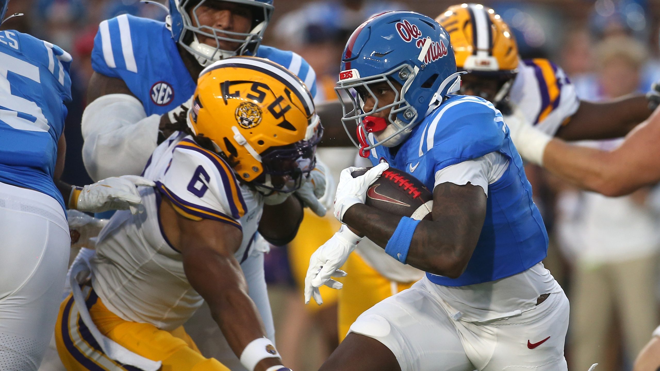 Ole Miss star Kewan Lacy &lsquo;uncertain&rsquo; for Florida game, per report
