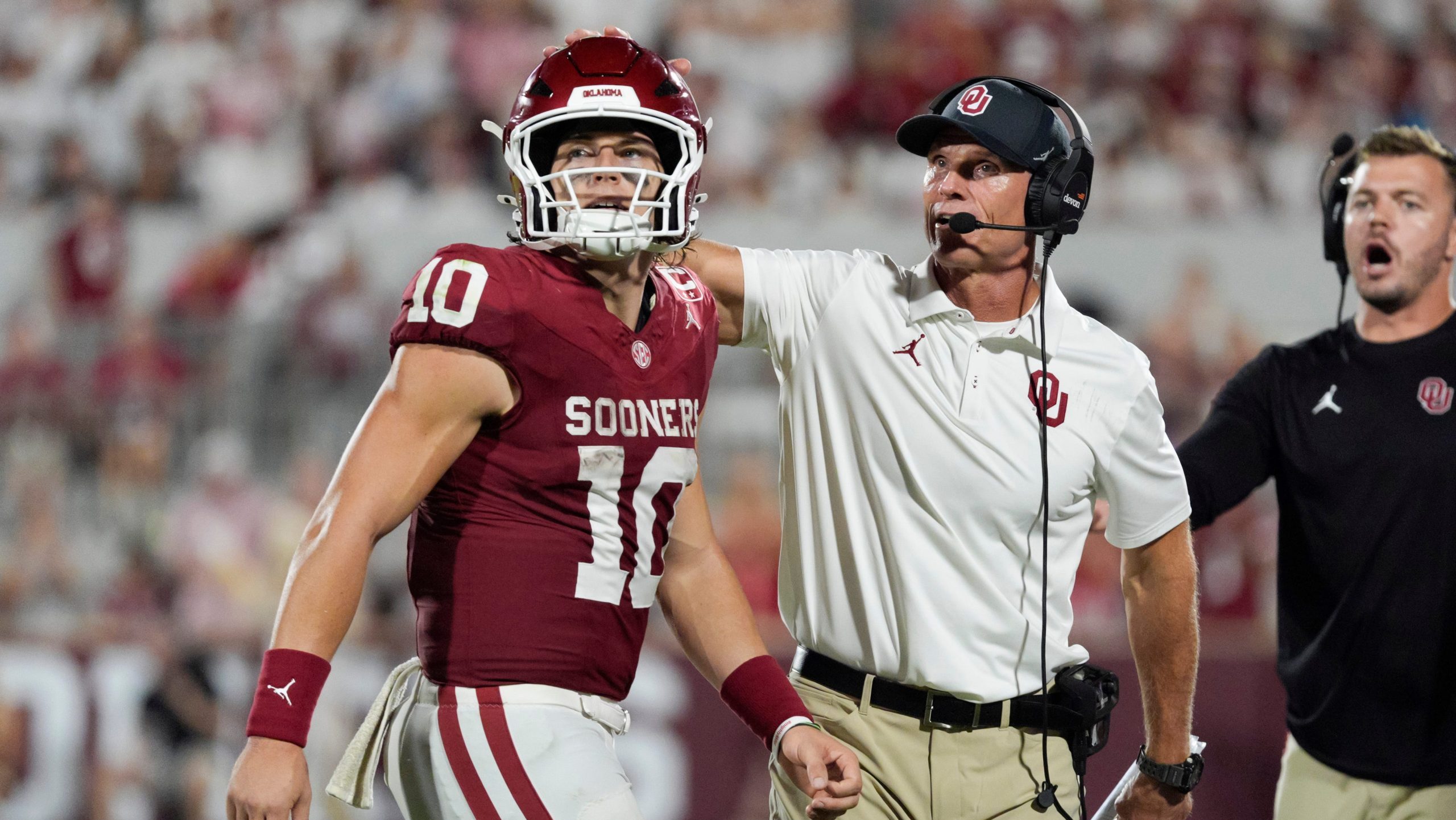 Brent Venables confirms that John Mateer will remain Oklahoma’s starting quarterback Brent Venables confirms that John Mateer will remain Oklahoma’s starting quarterback