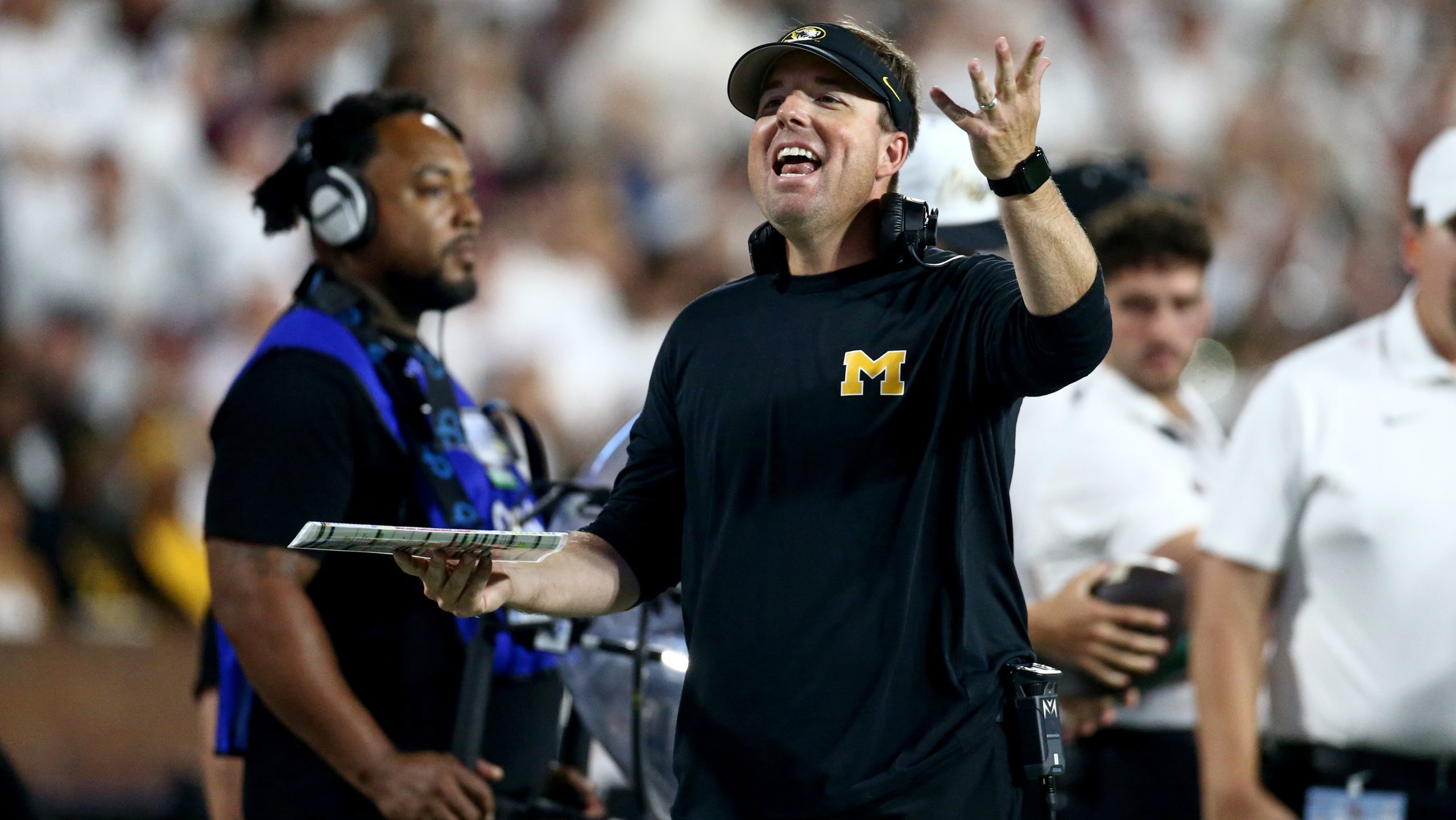 Missouri makes massive move up AP Top 25 after blowout win over Florida