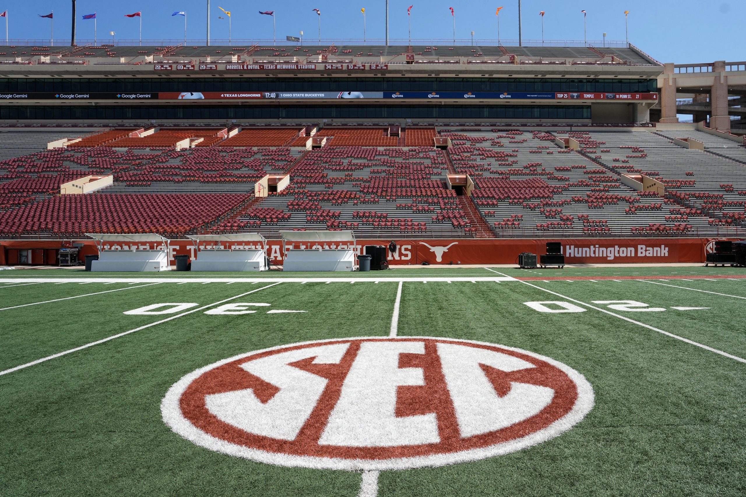 Texas AD says Longhorns fan who recorded himself on field flipping off Florida players has been banned