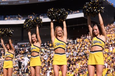 Mizzou cheerleaders.