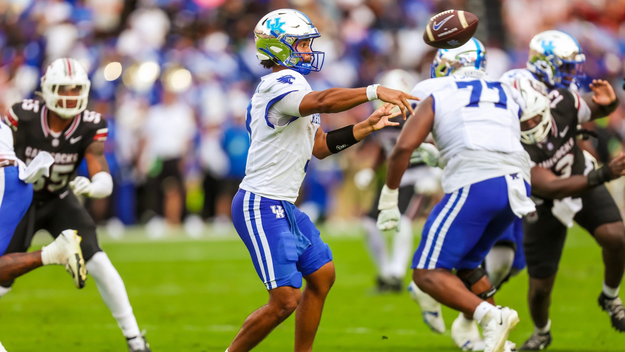 ESPN Heather Dinich says CFP selection committee would rank Kentucky in top 25