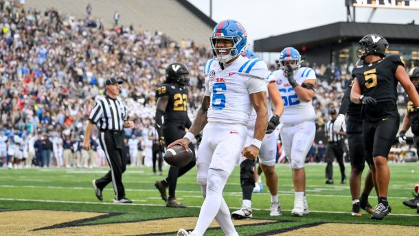 Ole Miss QB Trinidad Chambliss against Vanderbilt.