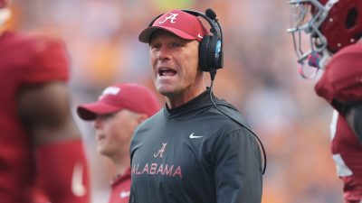Kalen DeBoer coaching Alabama at Tennessee.