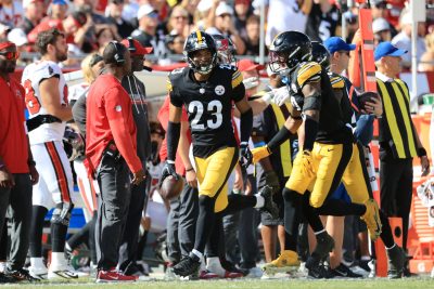 Daylen Everette plays for the Steelers.