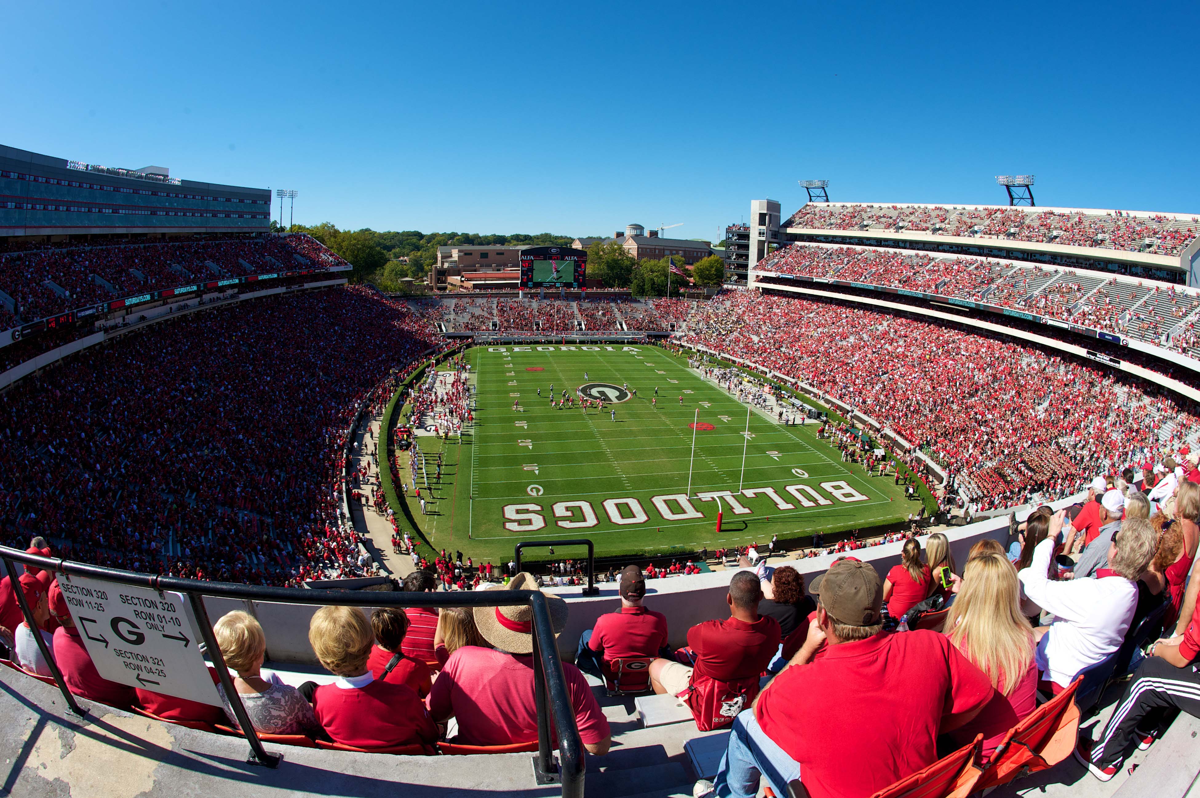 scores commitment from instate fourstar wide receiver