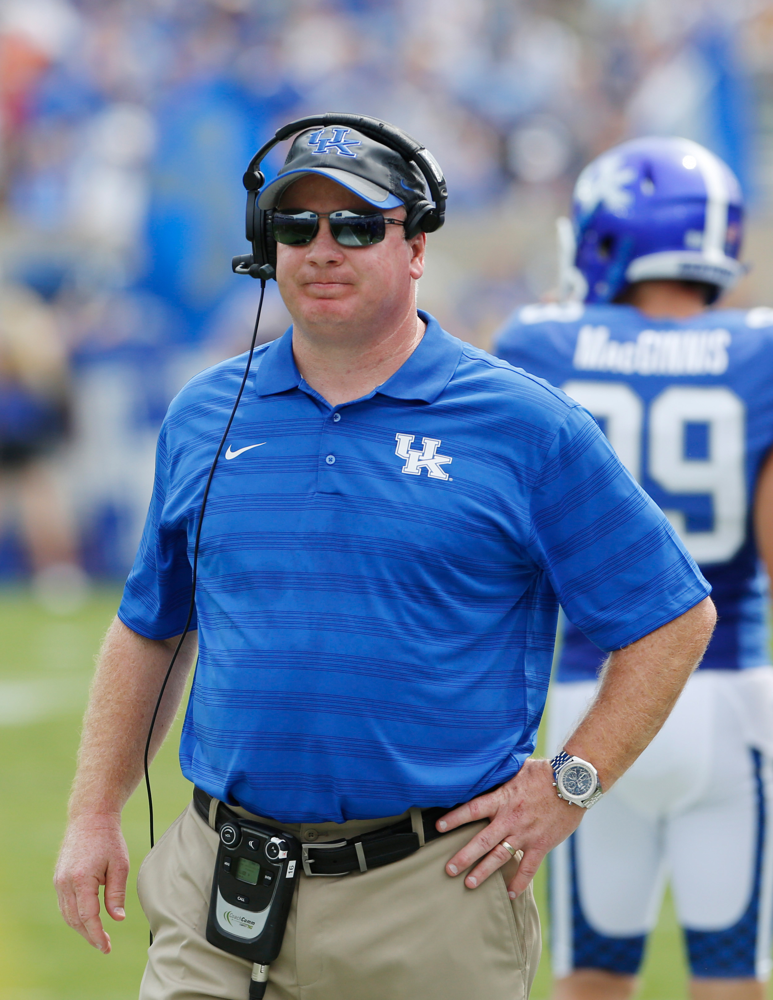 Stoops seeks consistency from Wildcats, especially on defense