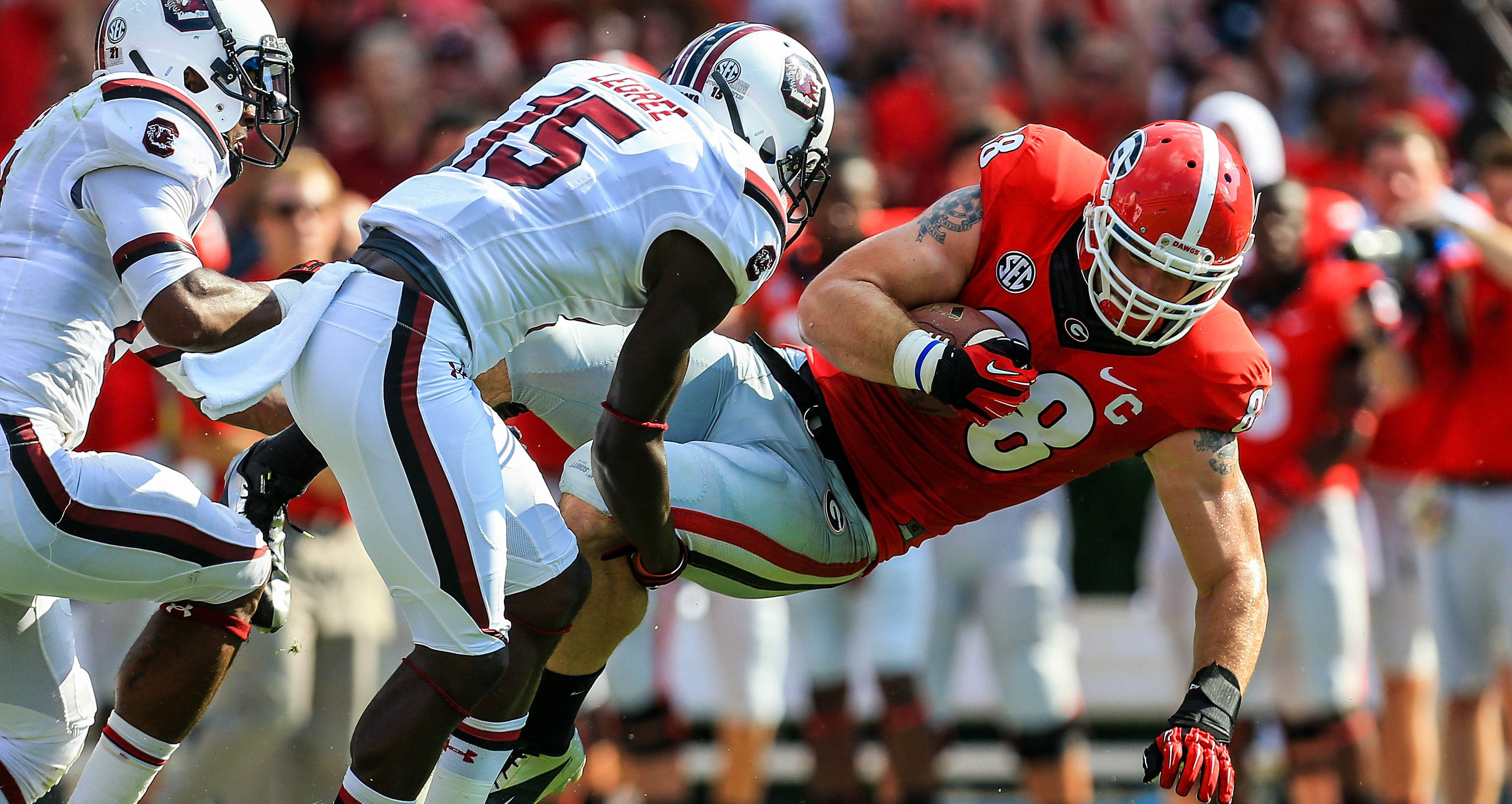 Former TE Arthur Lynch offers personal anecdote on healthcare