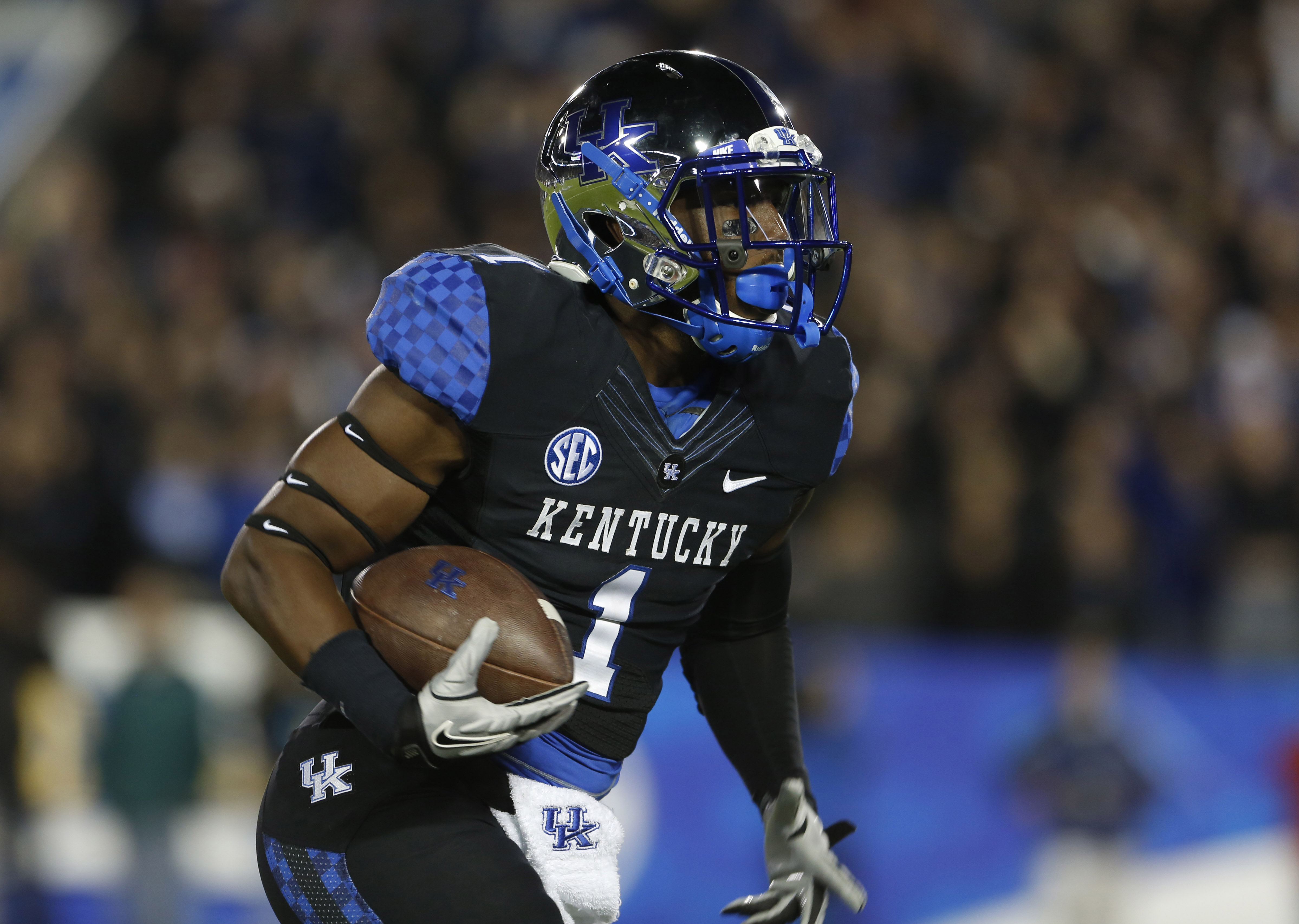 kentucky wildcats football jersey