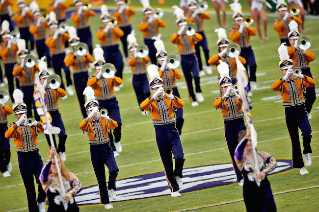 LSU announces 'Super Bowl style' halftime performance