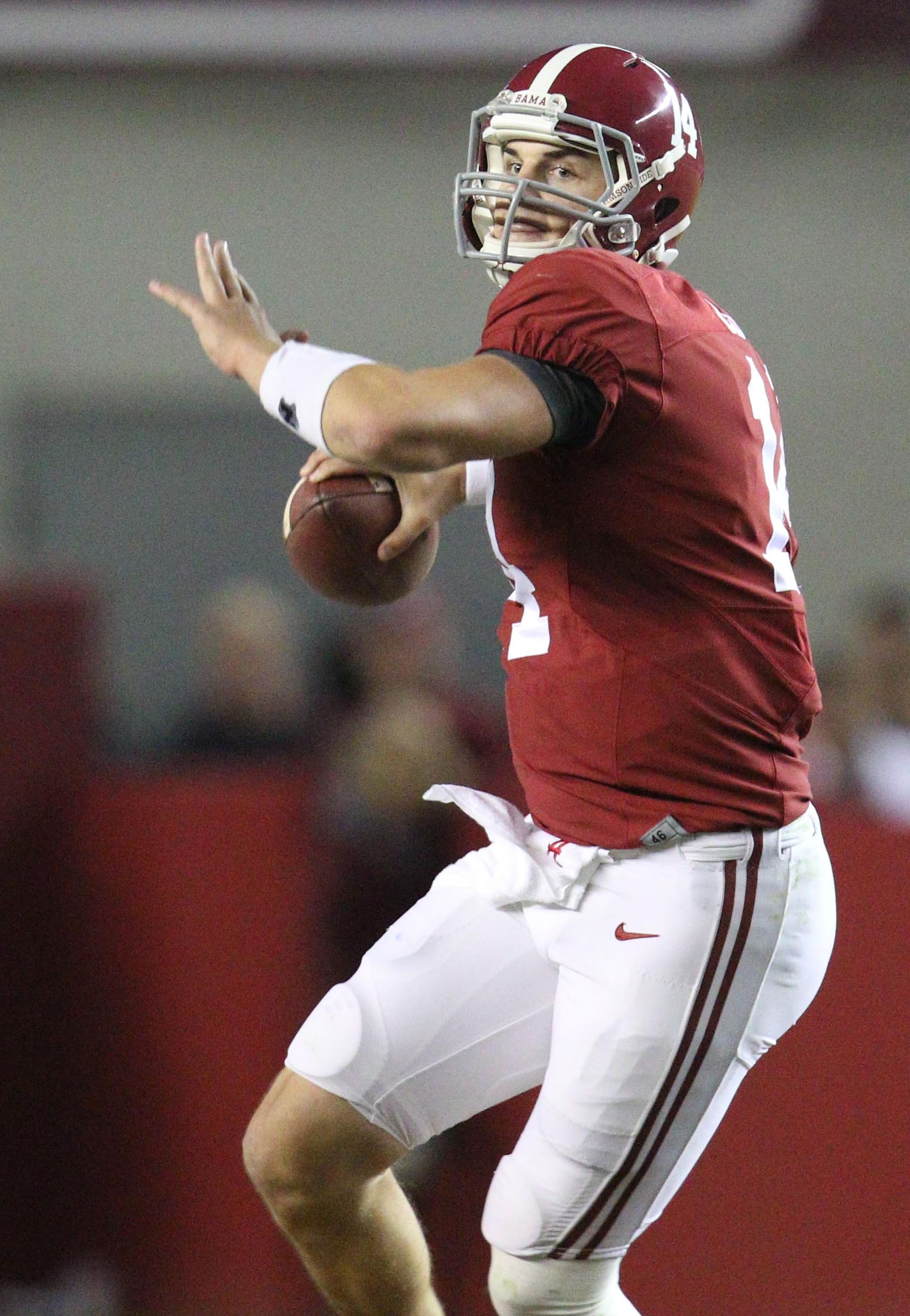 Does Alabama Need An NFL Quarterback To Win A National Title does-alabama-need-an-nfl-quarterback-to-win-a-national-title