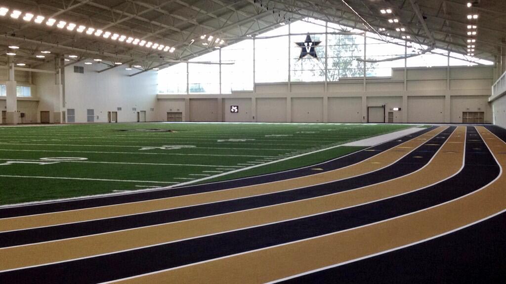 Photos Here's what every team's indoor practice facility looks like