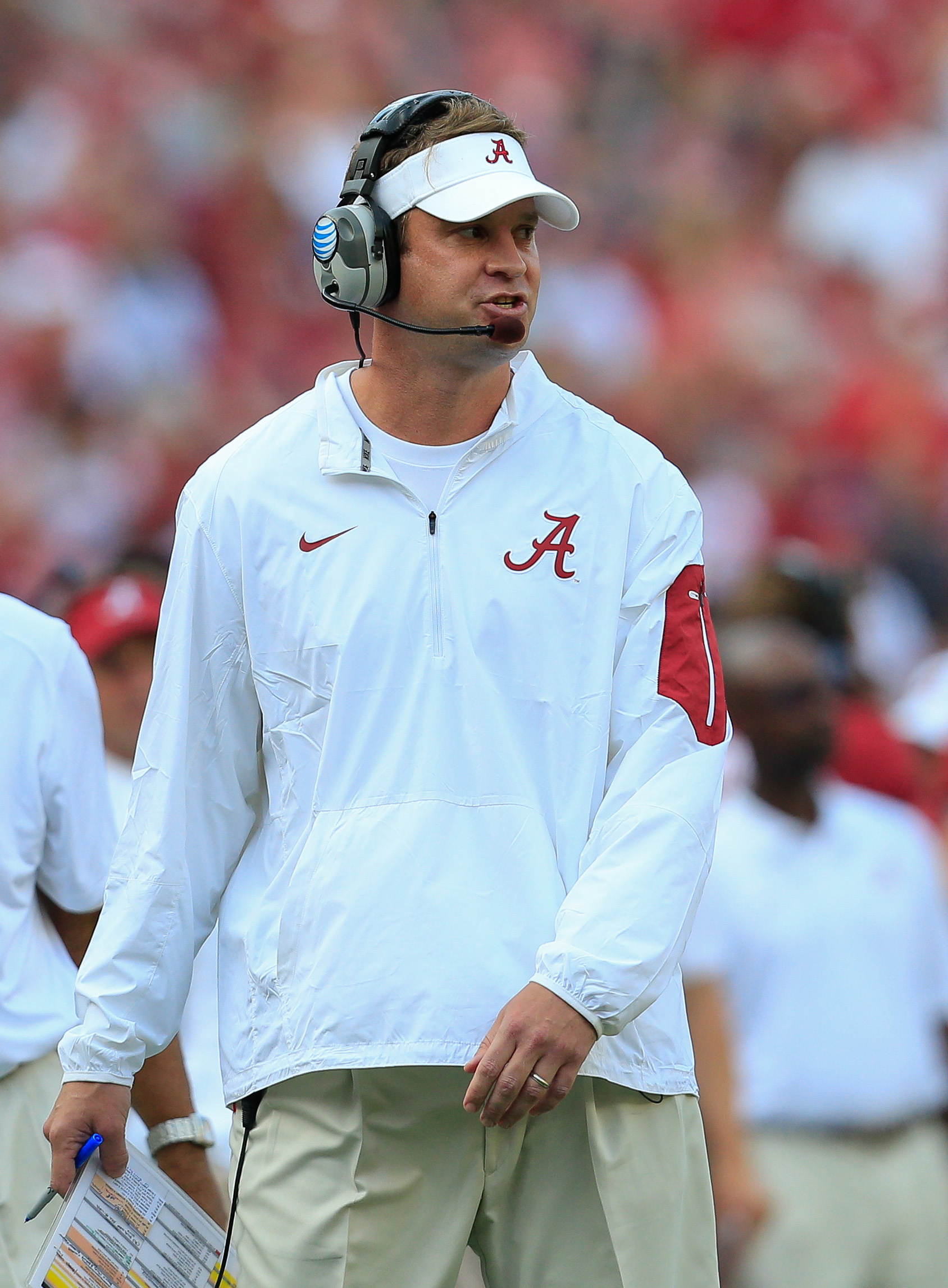 Photo Georgia Student Bookstore Trolls Lane Kiffin With Sign
