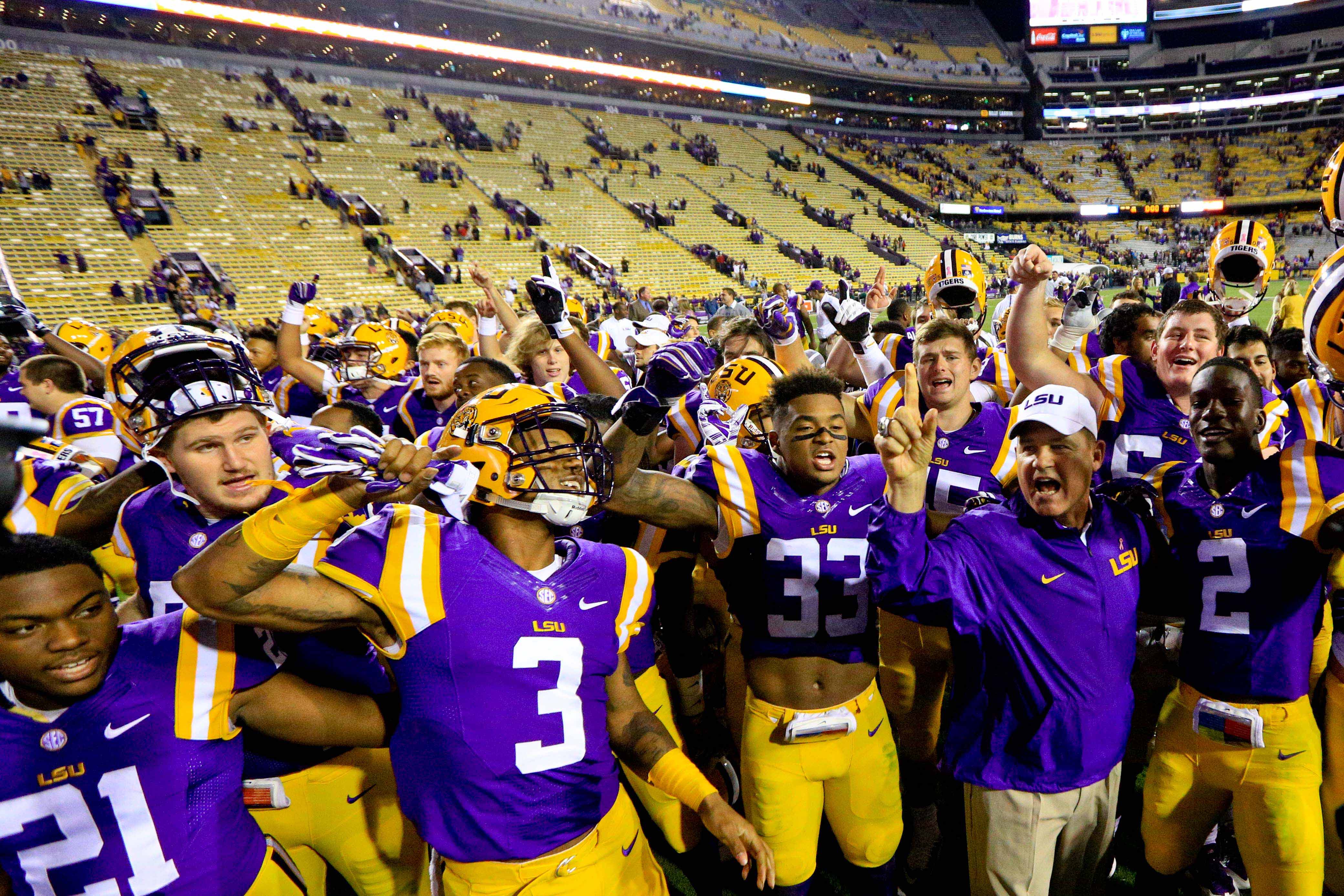LSU remains in Top 10, now SEC West's highestranked team in AP Poll