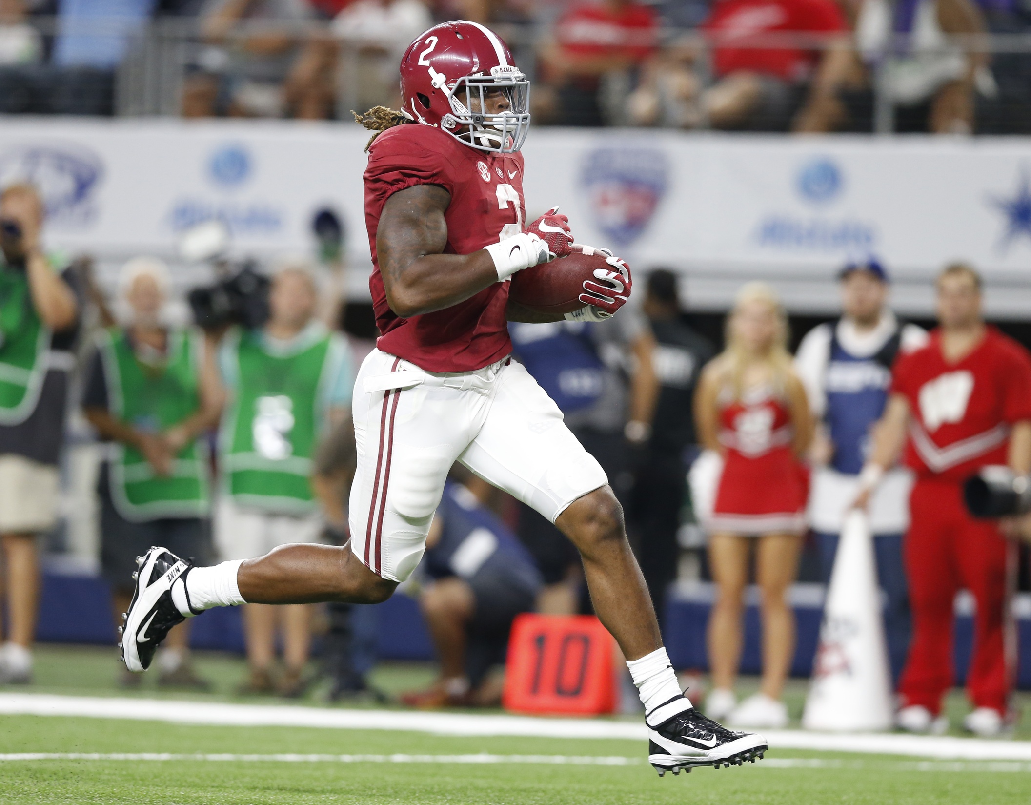 Clay Travis doesn't just guarantee Alabama win, calls for annihilation