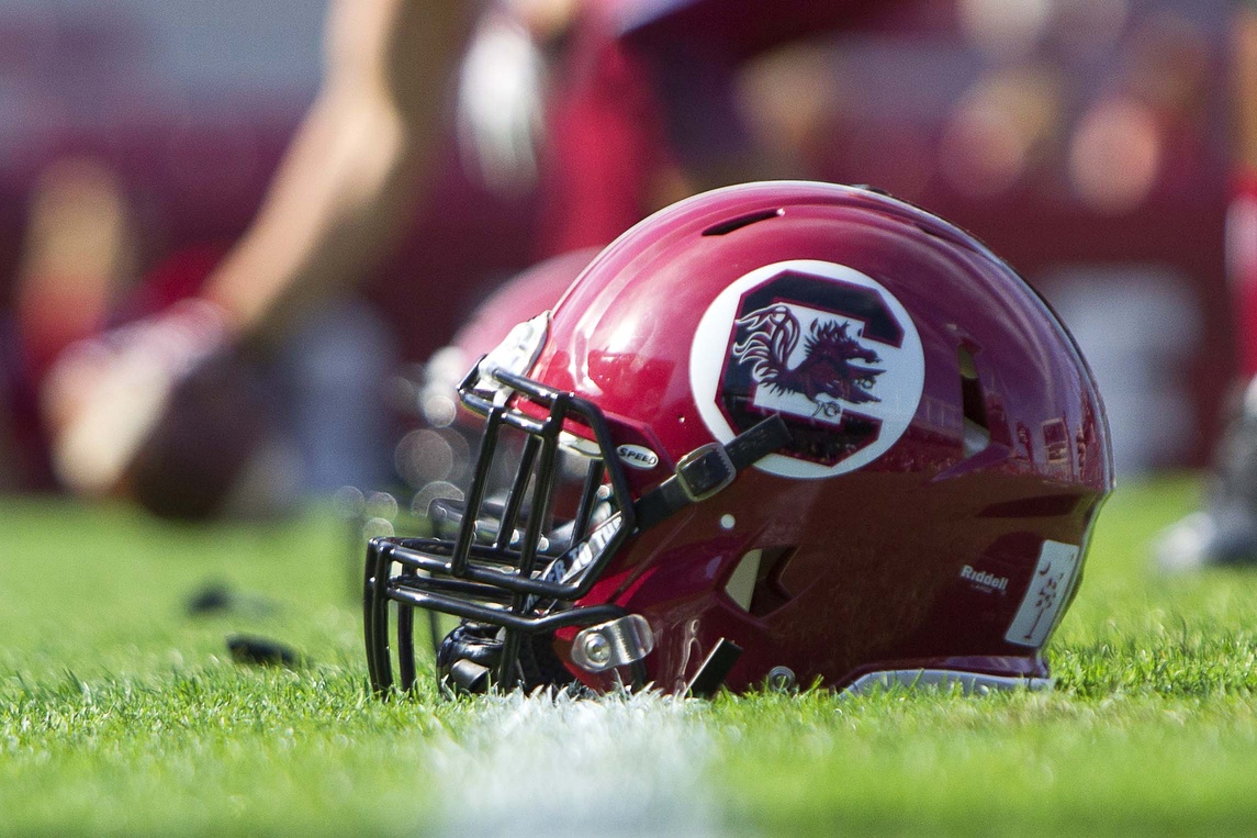 Four-star WR chooses Will Muschamp, South Carolina over Clemson