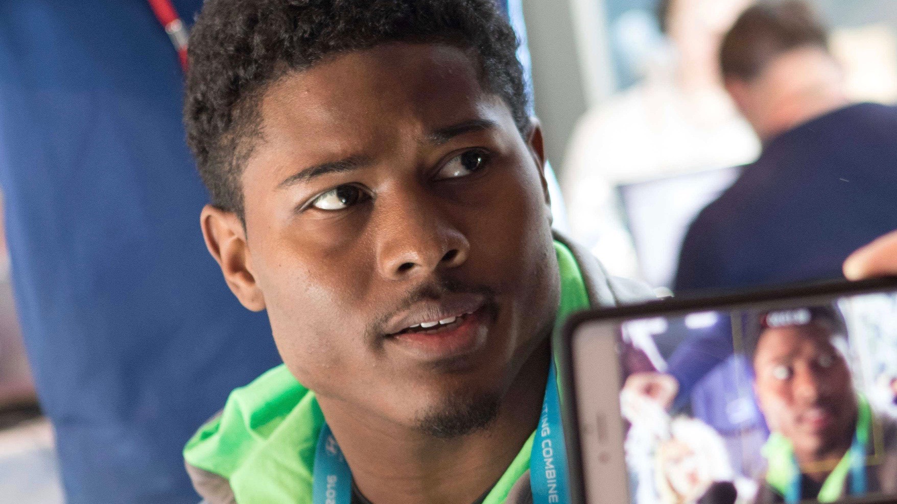 Jonathan Jones dealt with a foot injury in 2015 after preseason surgery