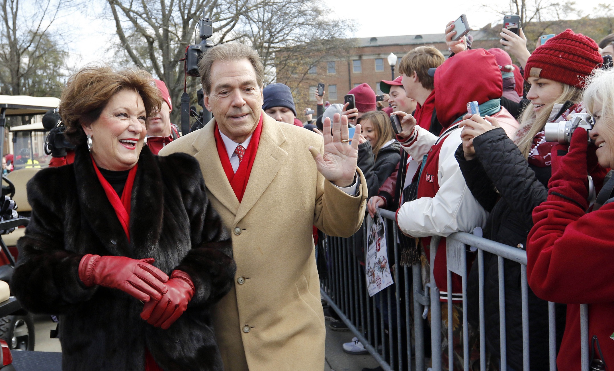 Nick Saban Wife To Open Mercedes Benz Dealership In Nashville
