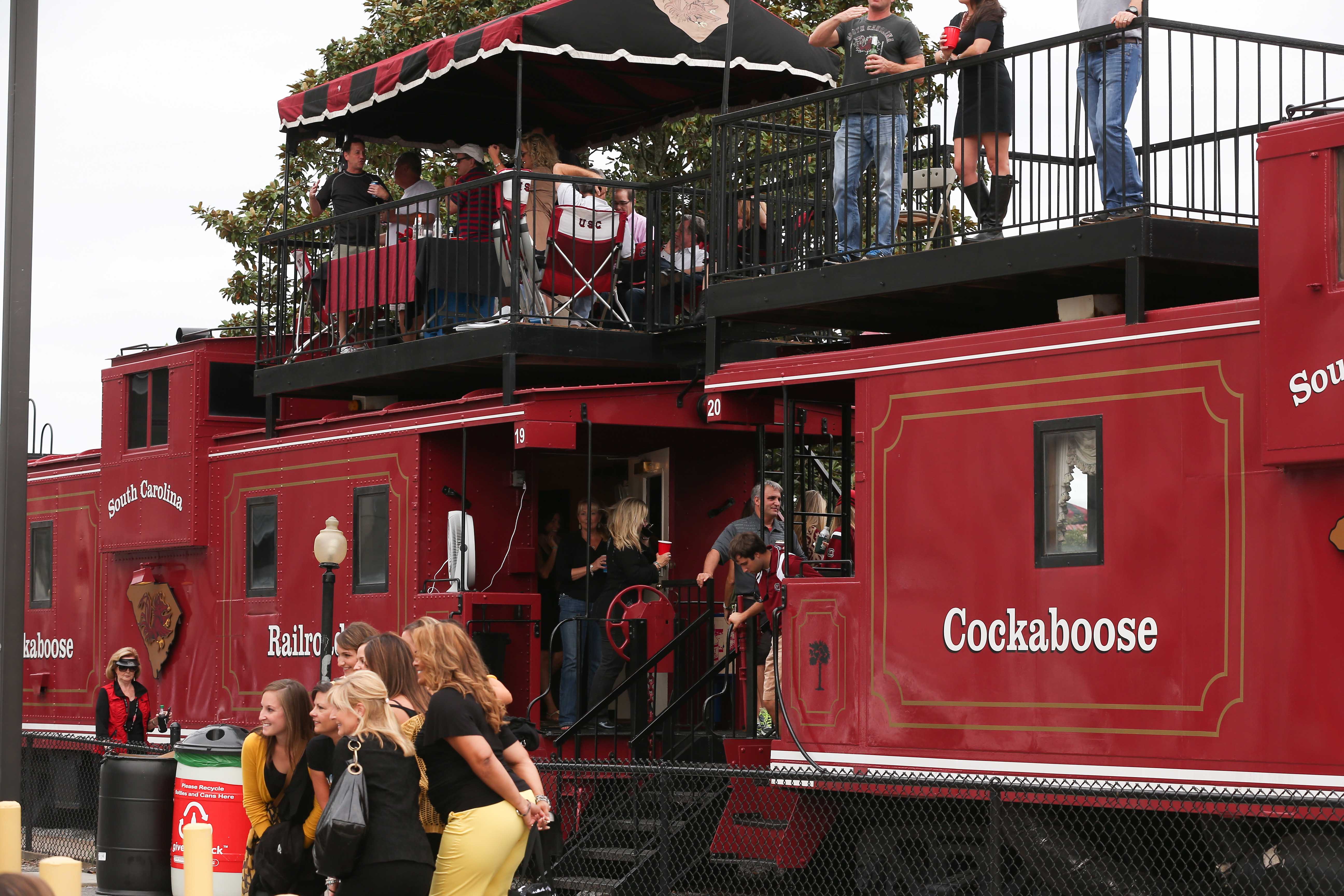 Those brilliant, Cockabooses are South Carolina's tailgating