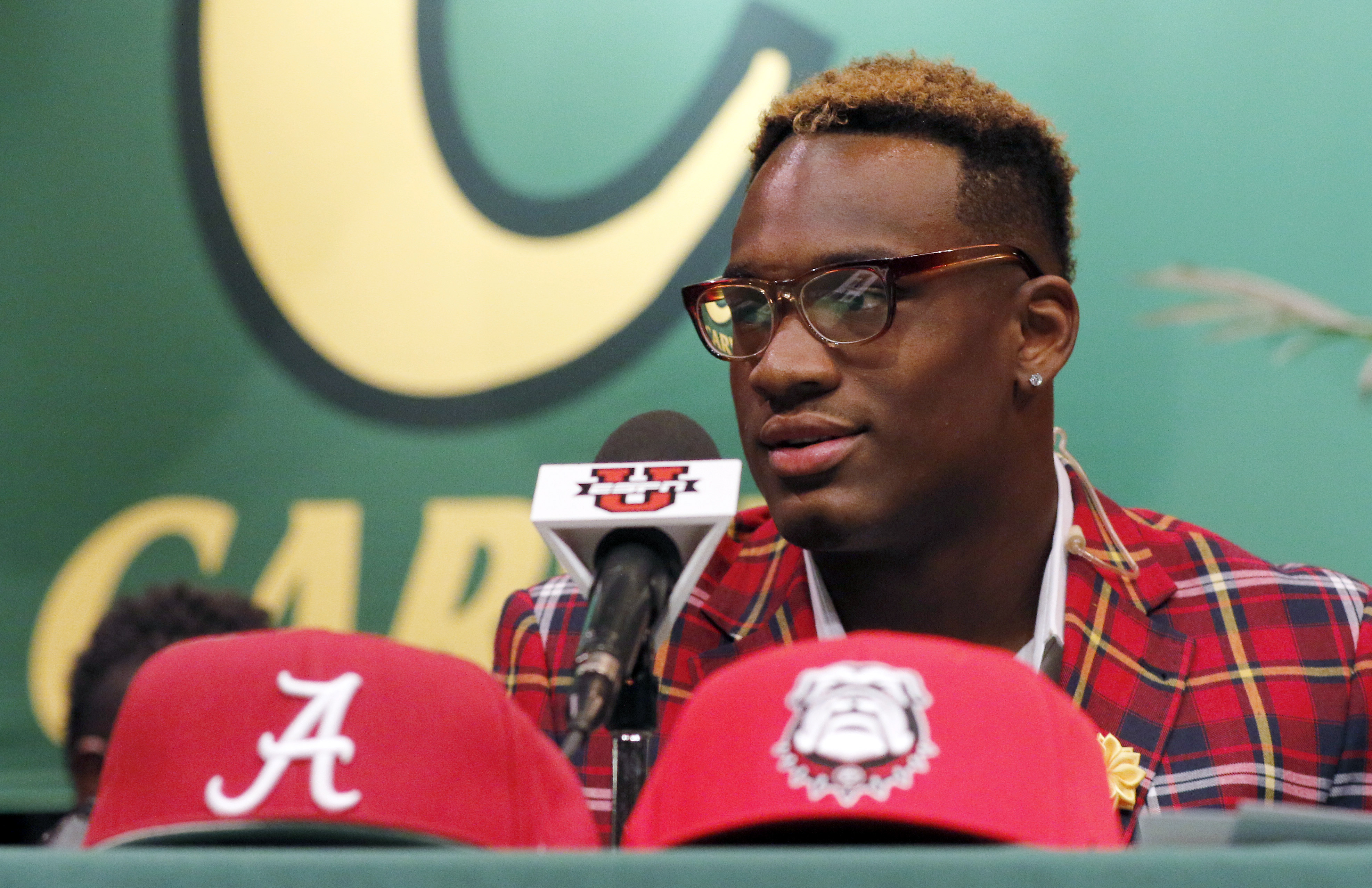 NCAA to allow early signing day for college football recruiting