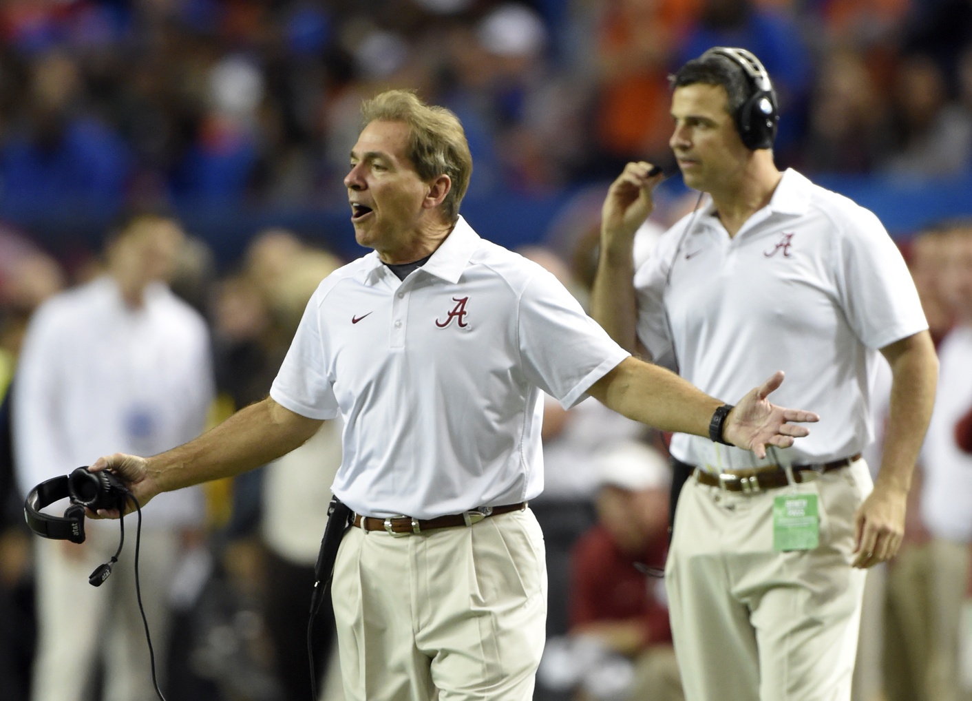 Big Ten coach sides with Saban, not Harbaugh on satellite camps