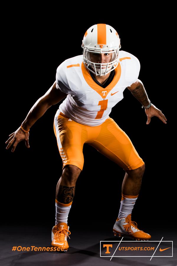 Photos: Tennessee Volunteers unveil new Nike away uniforms