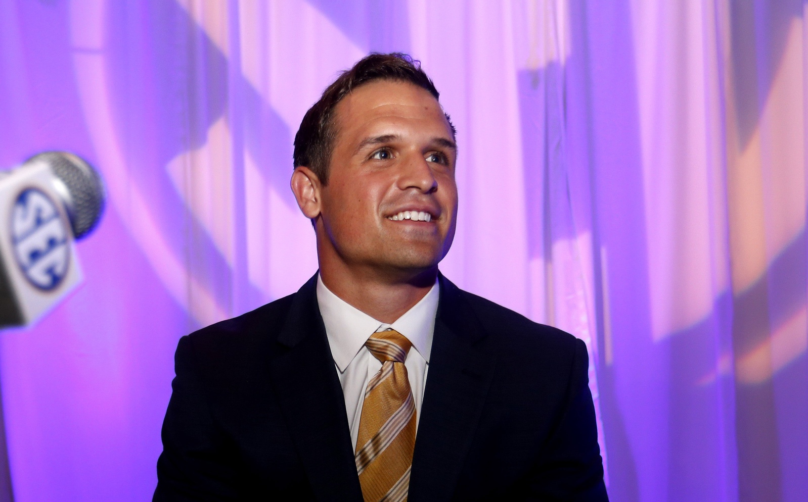 Missouri LB zings AD for leaving