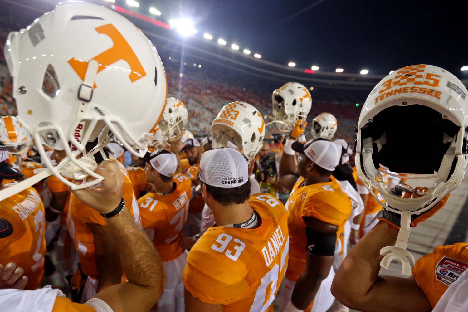 Tennessee QB commit explains why he sees championships in Vols' future