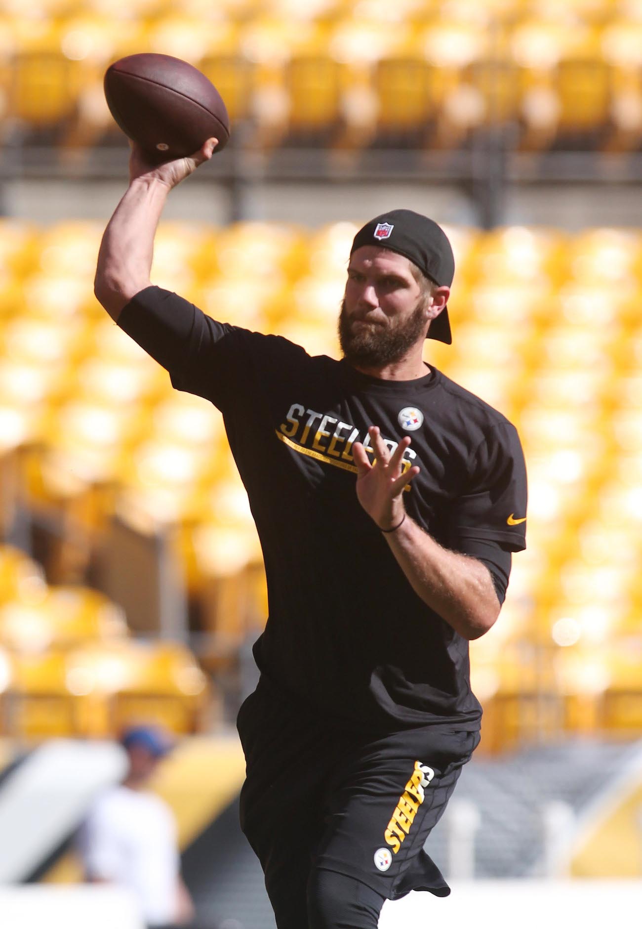 After drafting Joshua Dobbs, Steelers cut former LSU QB Zach Mettenberger