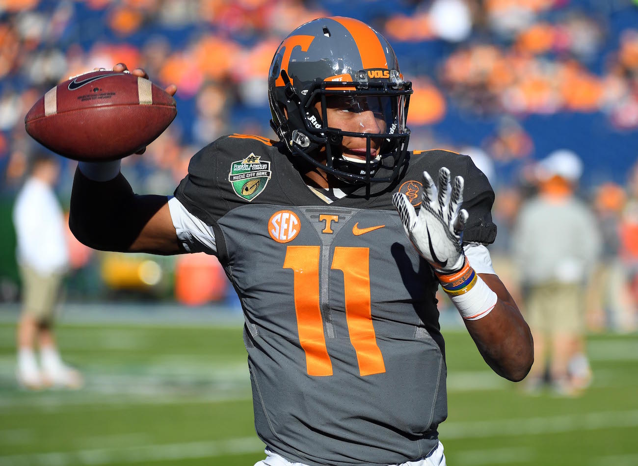 Photo: Joshua Dobbs officially signs with the Pittsburgh Steelers