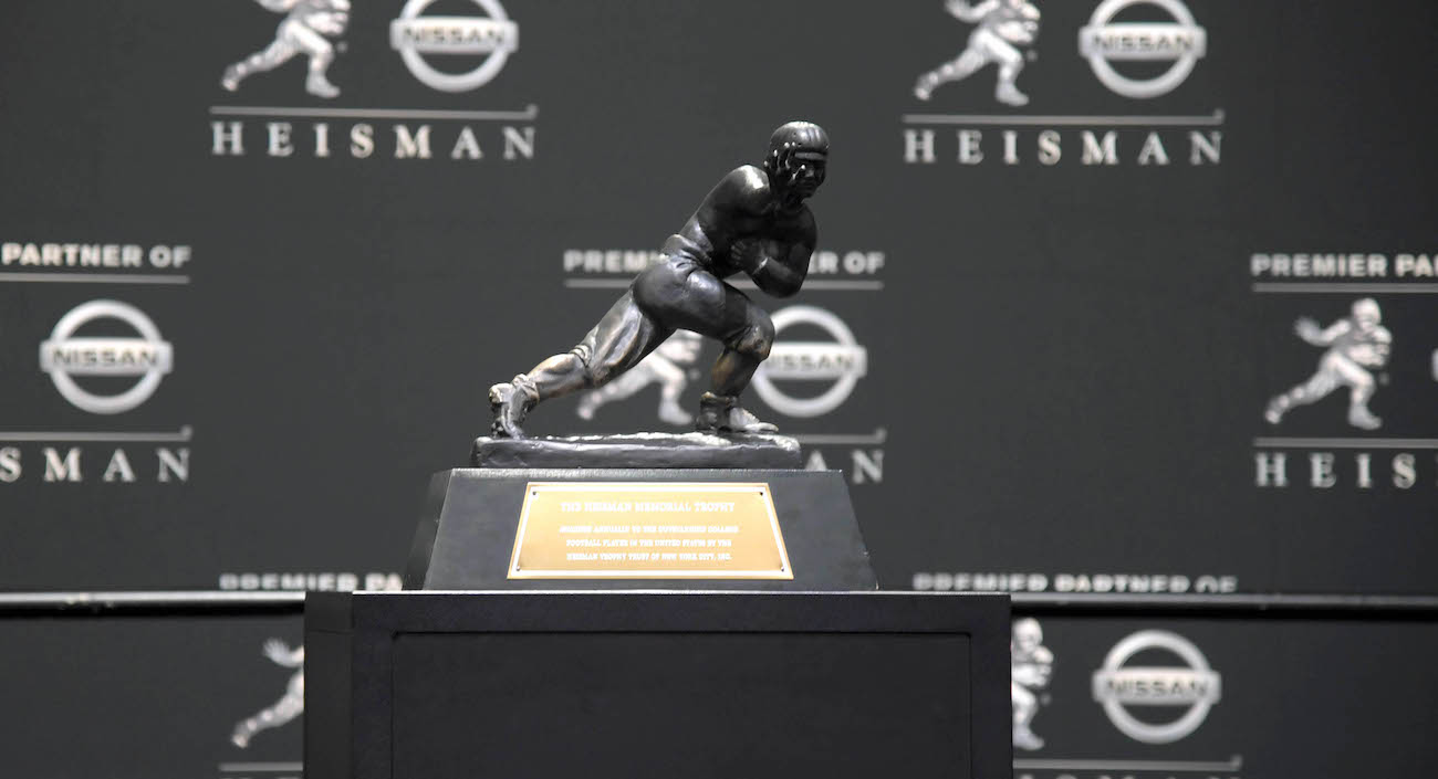 Heisman Trophy odds shift as money starts to come in ahead of awards