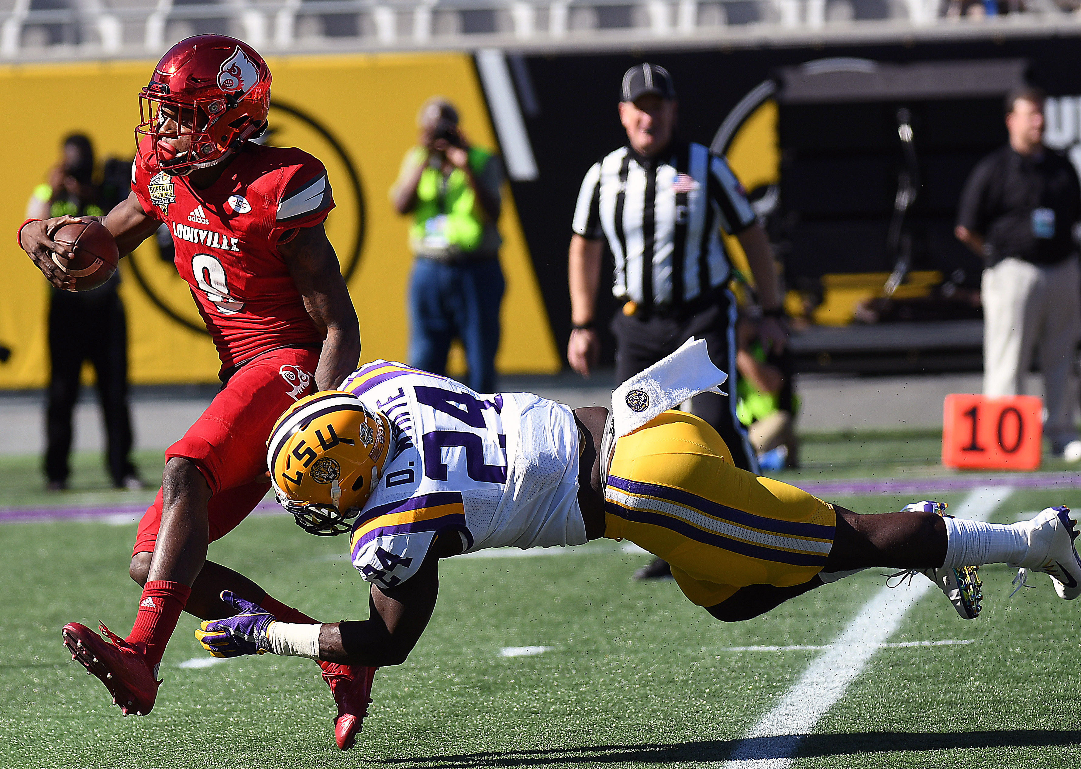 Better or worse in rushing defense? Inexperienced players settle in to