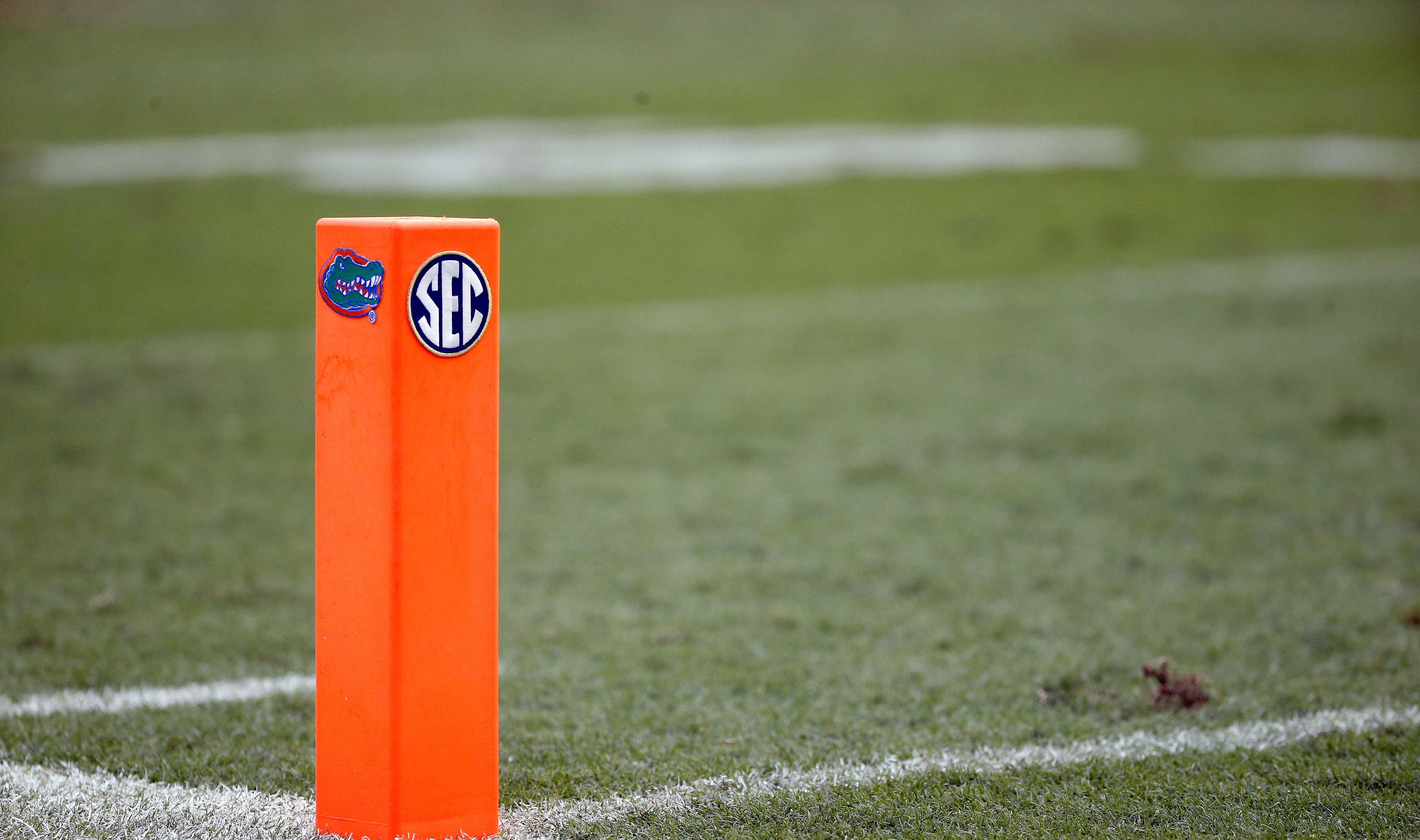 Florida OL, 2021 Gator pledge reopens recruitment ahead of National