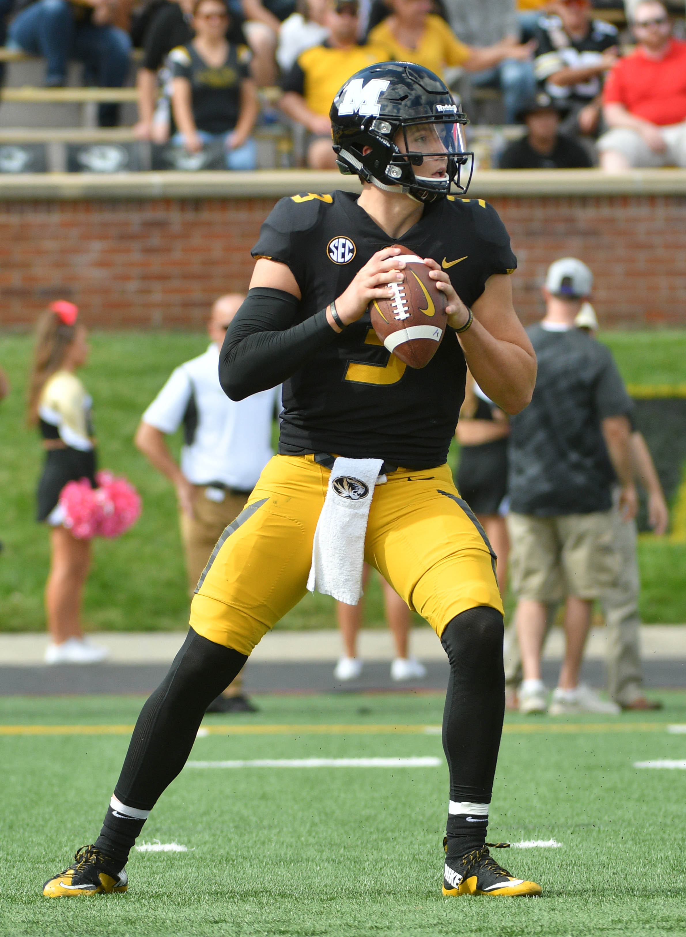 Why is Missouri QB Drew Lock throwing TD passes on Idaho with a 44point lead?