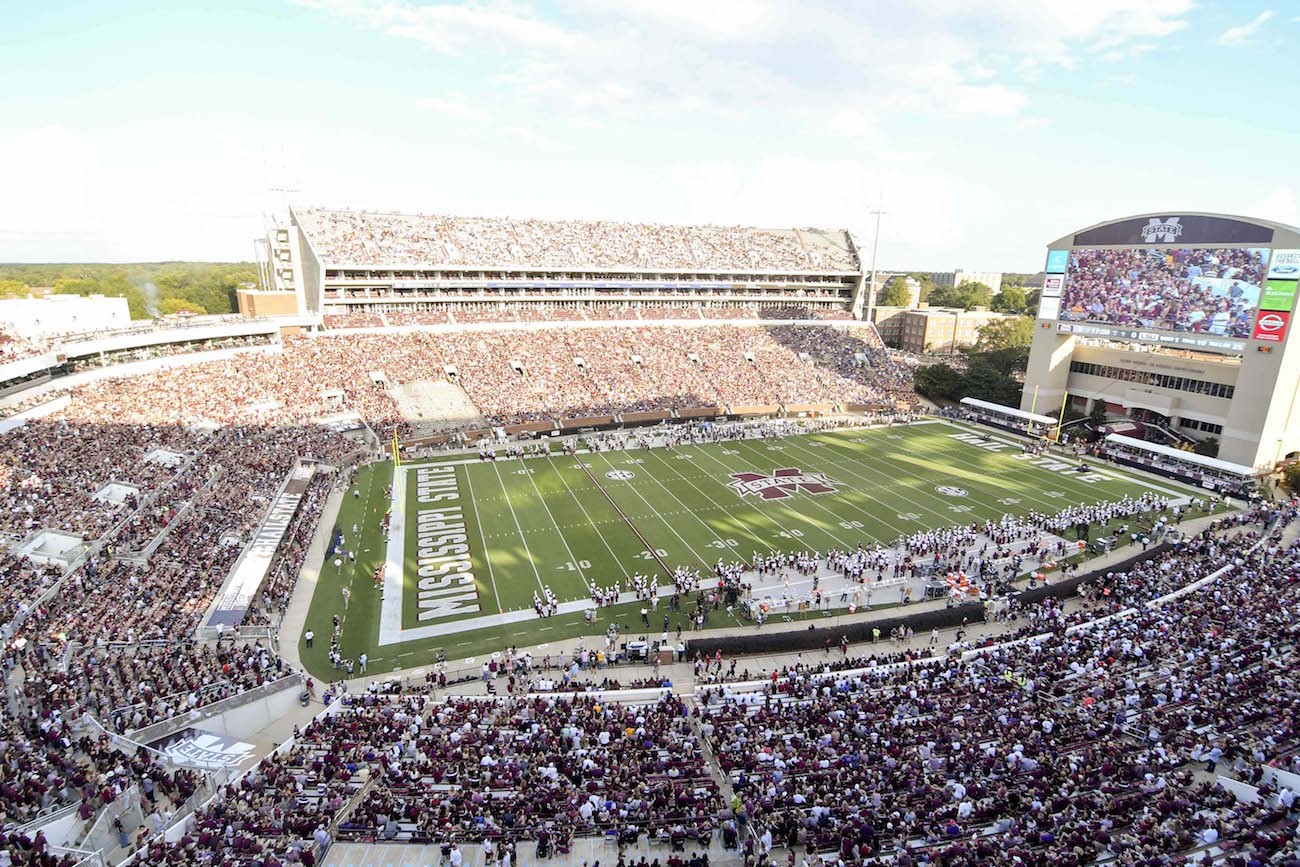 Report Michigan coordinator Pep Hamilton emerging as candidate for