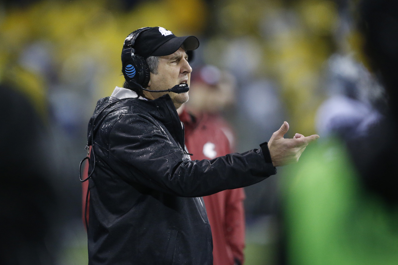 Mike Leach comments on Tennessee rumors, linked to Arkansas job