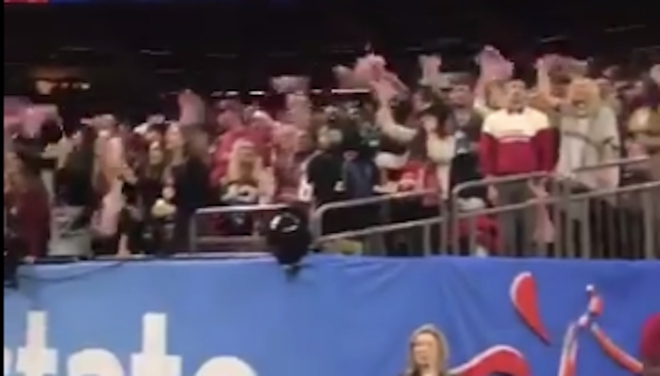 WATCH Alabama fans go wild at Sugar Bowl after epic Rose