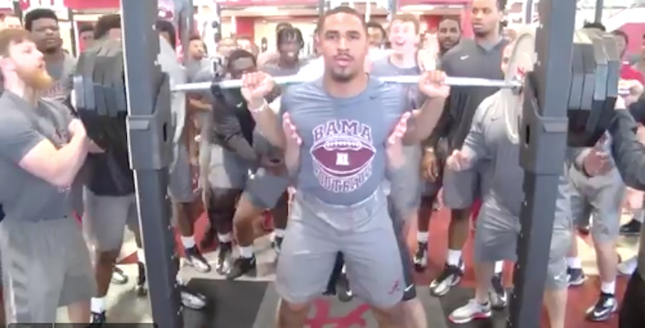 WATCH Alabama QB Jalen Hurts Squats 600 Pounds watch-alabama-qb-jalen-hurts-squats-600-pounds