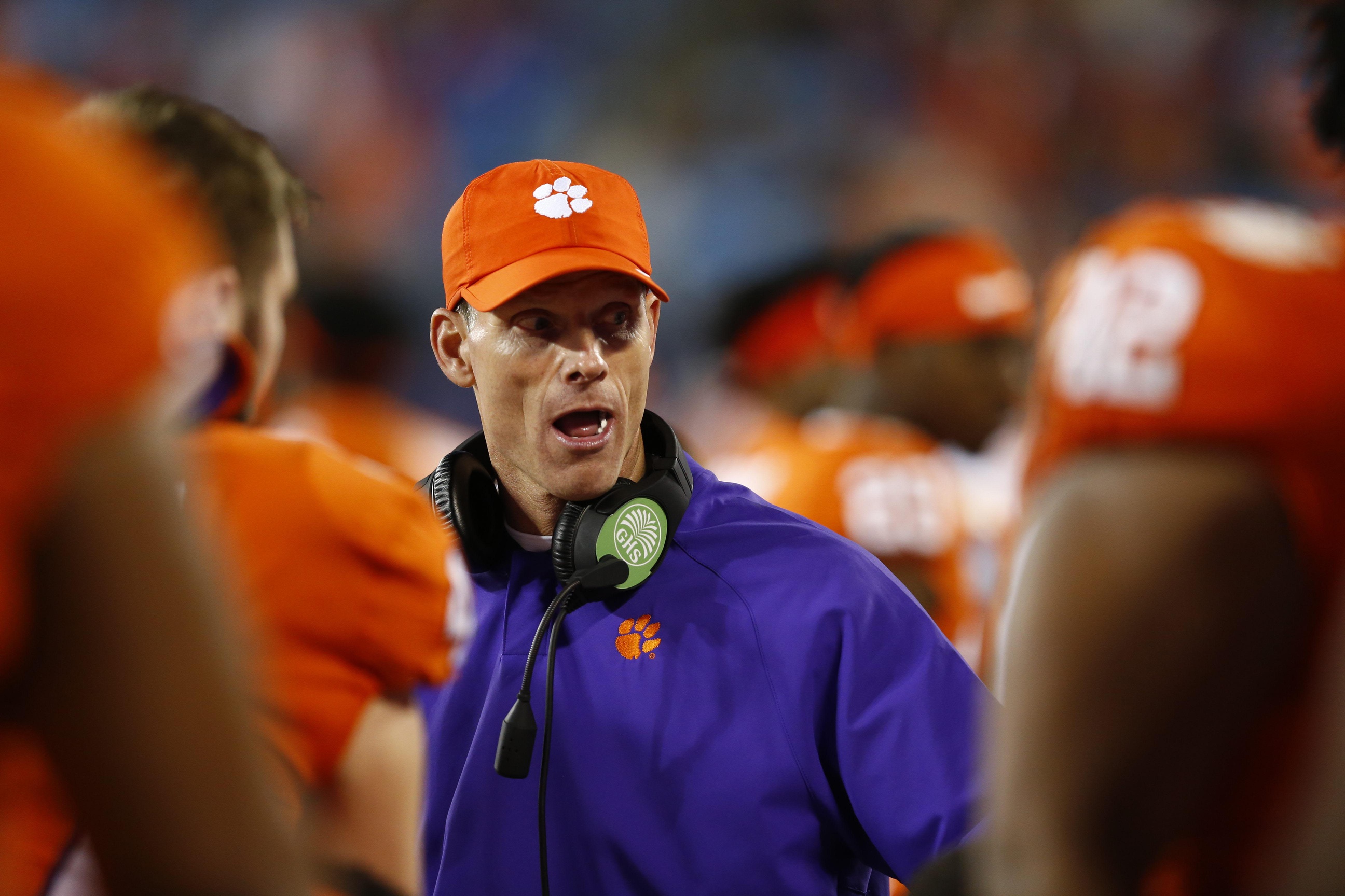 LOOK Clemson DC Brent Venables was at commitment announcement of new 5