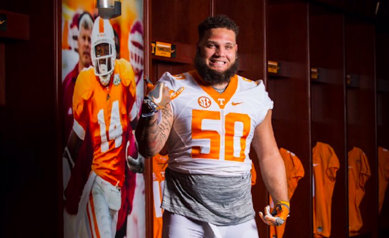 Nation's No. 1 JUCO DT commits to Tennessee over Nebraska and others