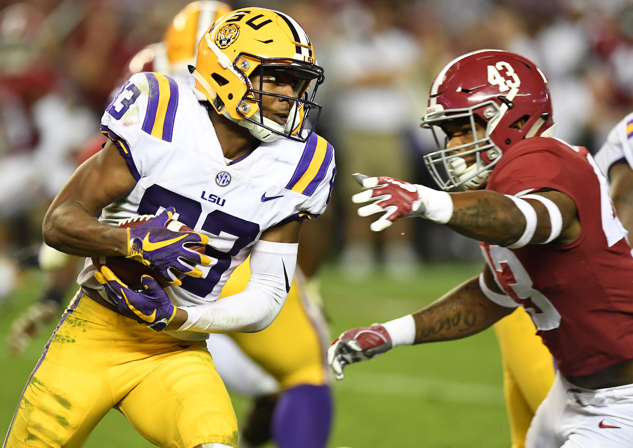 WATCH Surveillance video from exAlabama LB VanDarius Cowan's bar