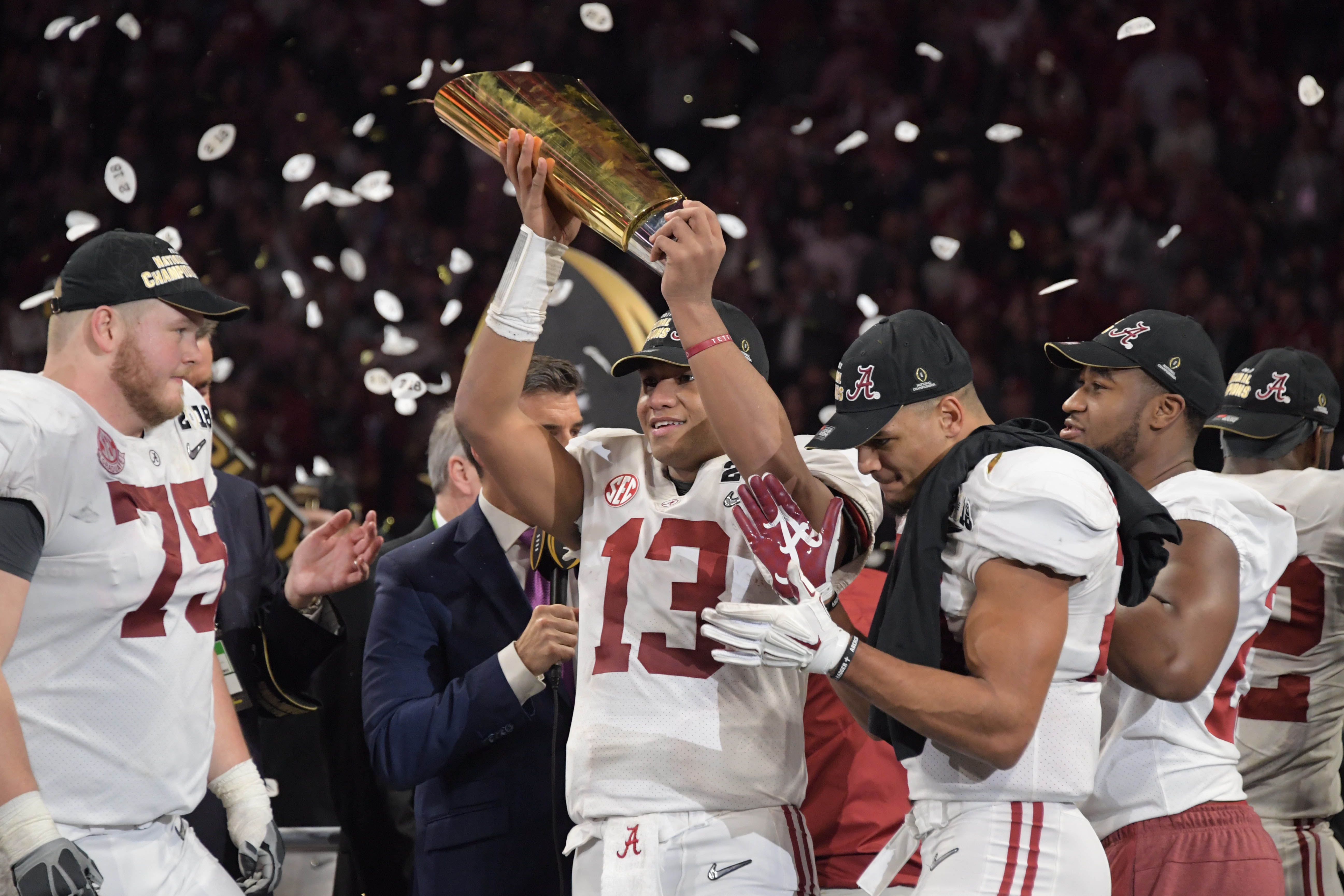 LOOK Alabama fan trolls with custom football jersey at SEC