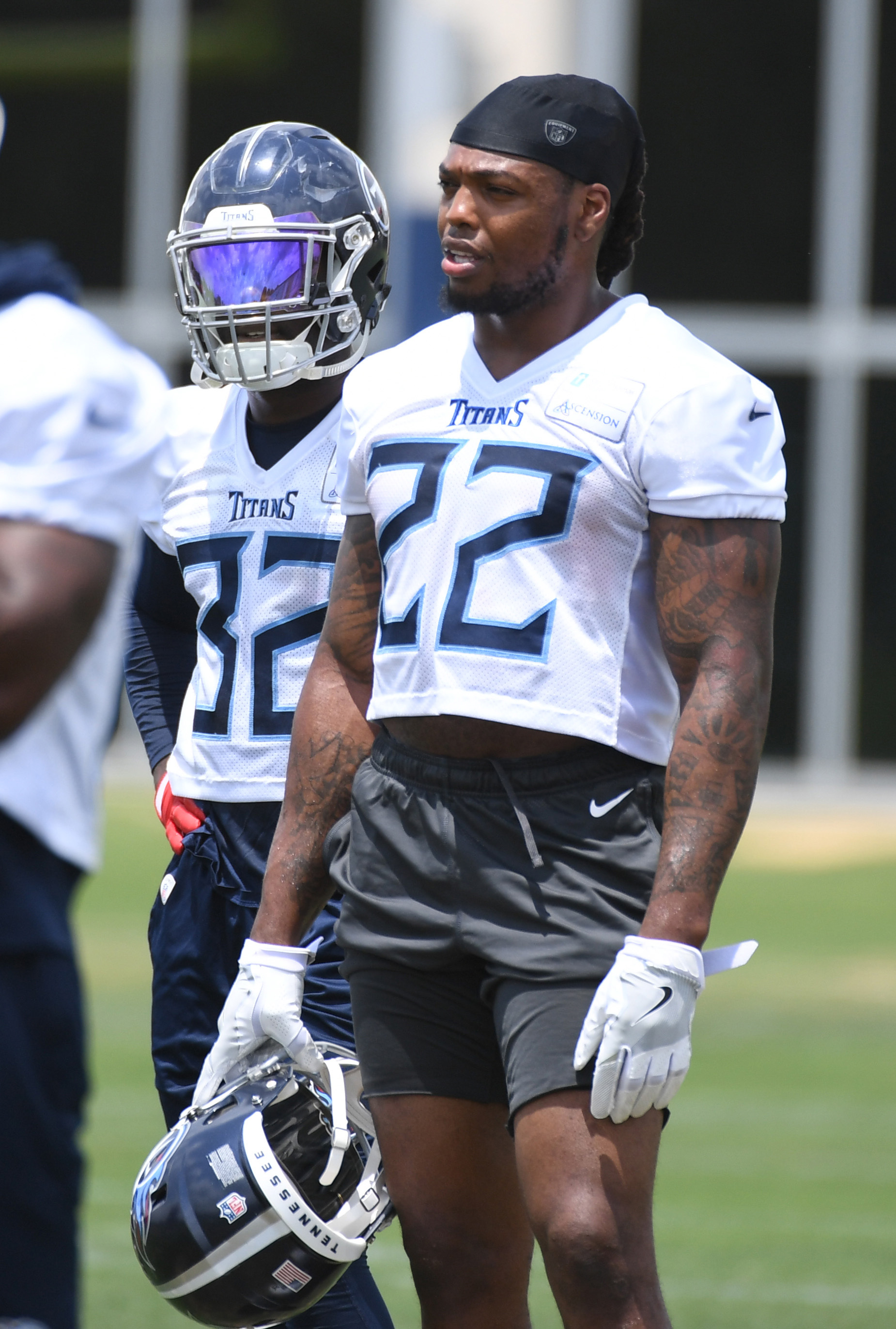 LOOK: Titans did not welcome children to training camp, Derrick Henry just made it appear that way