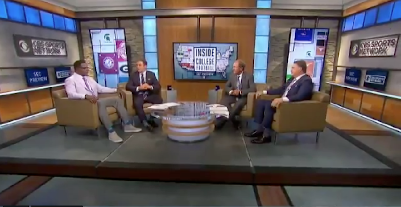 watch-cbs-sports-analysts-predict-who-will-play-in-the-sec