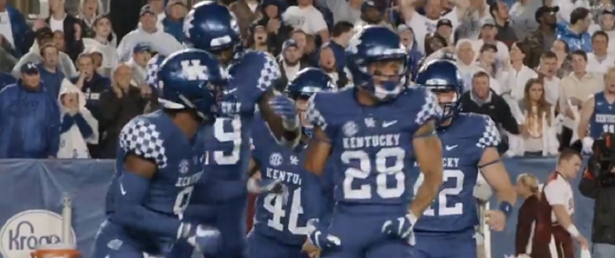 Relive Kentucky's huge win against Mississippi State with this hype video